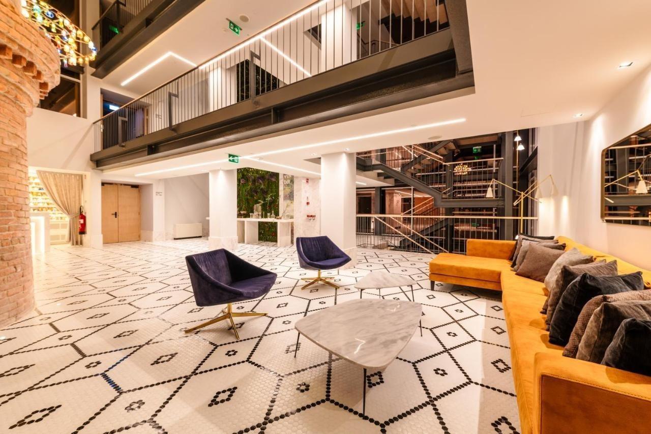 Pestana Douro Riverside - Preferred Hotels & Resorts, Lifestyle Valbom  المظهر الخارجي الصورة The lobby of the hotel