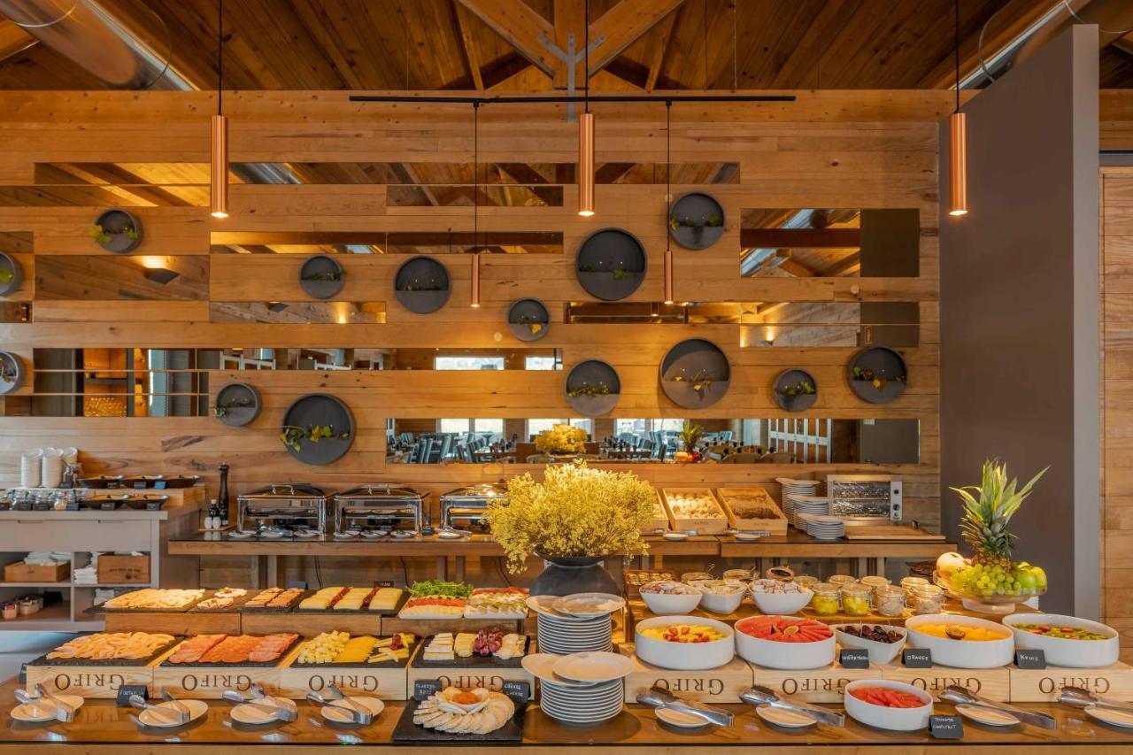 Pestana Douro Riverside - Preferred Hotels & Resorts, Lifestyle Valbom  المظهر الخارجي الصورة The buffet at the restaurant