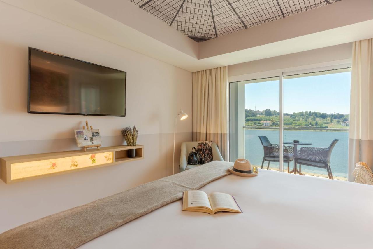 Pestana Douro Riverside - Preferred Hotels & Resorts, Lifestyle Valbom  المظهر الخارجي الصورة A room at the hotel